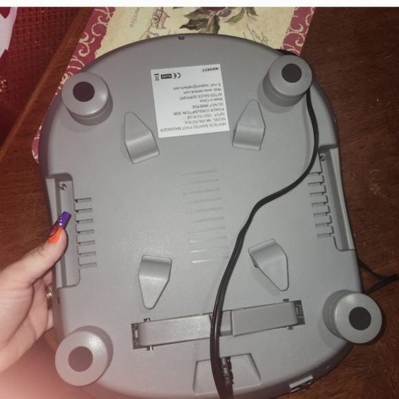 LIKE NEW Nekteck Foot Massager with Heat - Picture 6 of 8